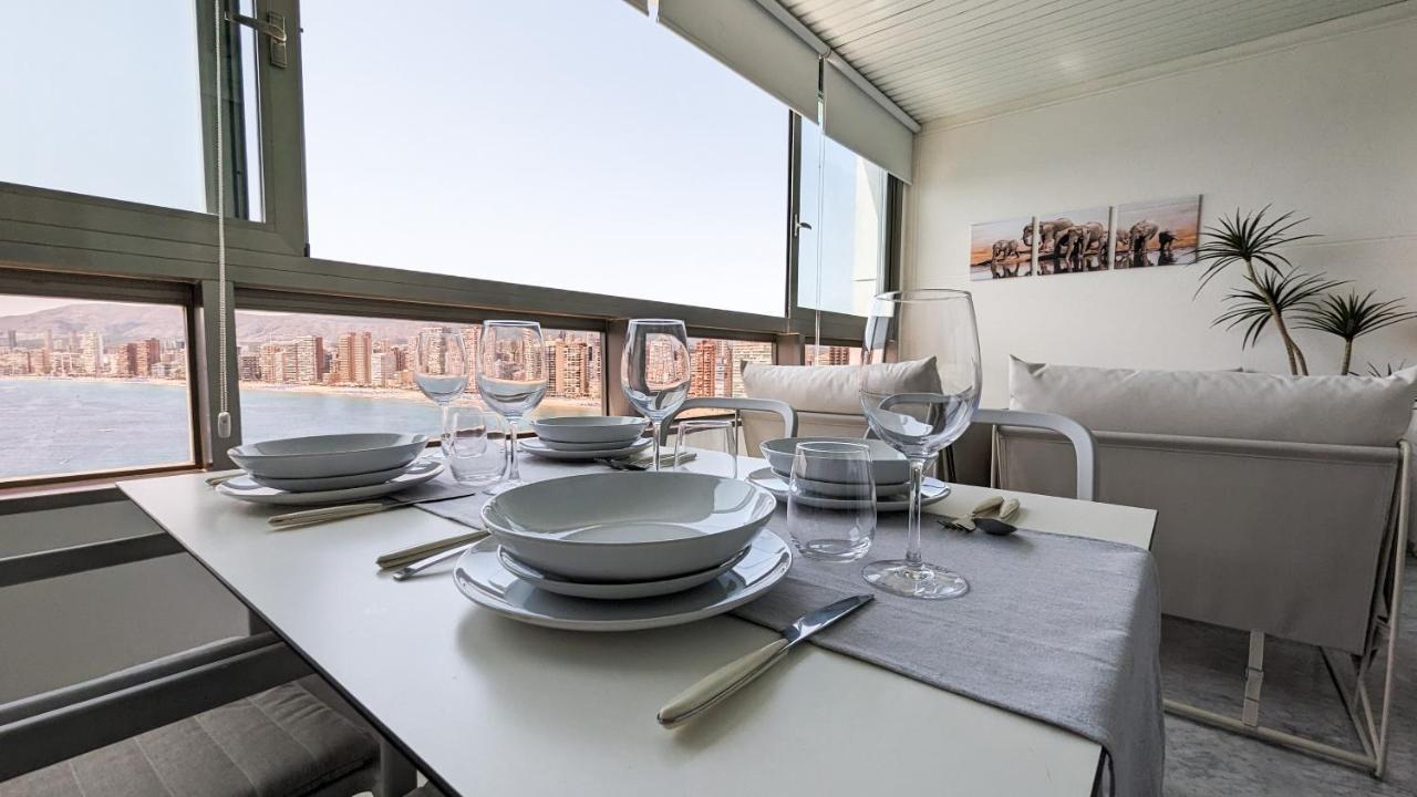 Gemelos Sea Front Apartment Бенидорм Экстерьер фото