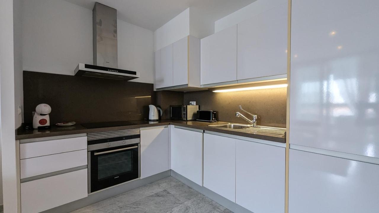 Gemelos Sea Front Apartment Бенидорм Экстерьер фото