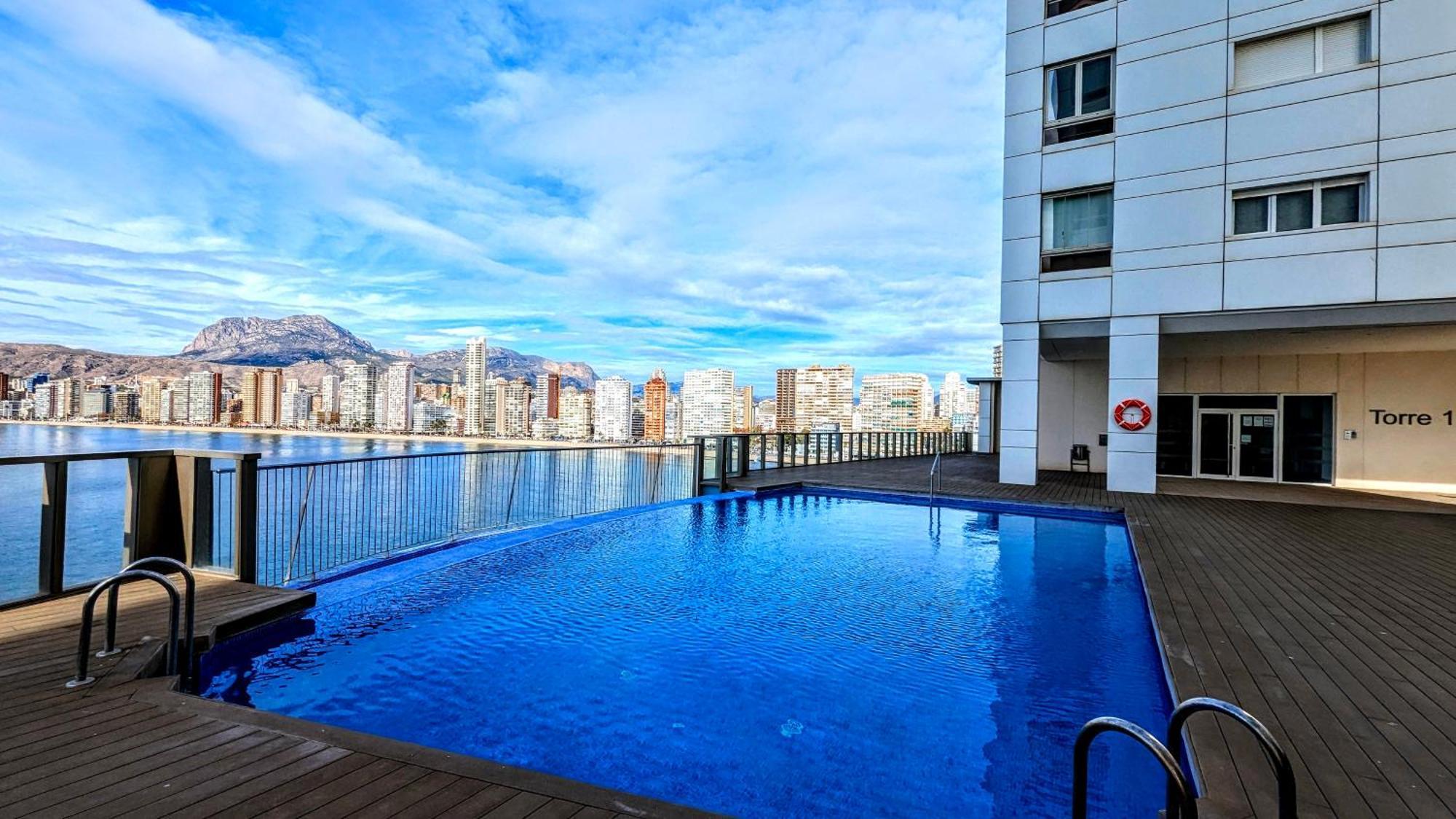 Gemelos Sea Front Apartment Бенидорм Экстерьер фото
